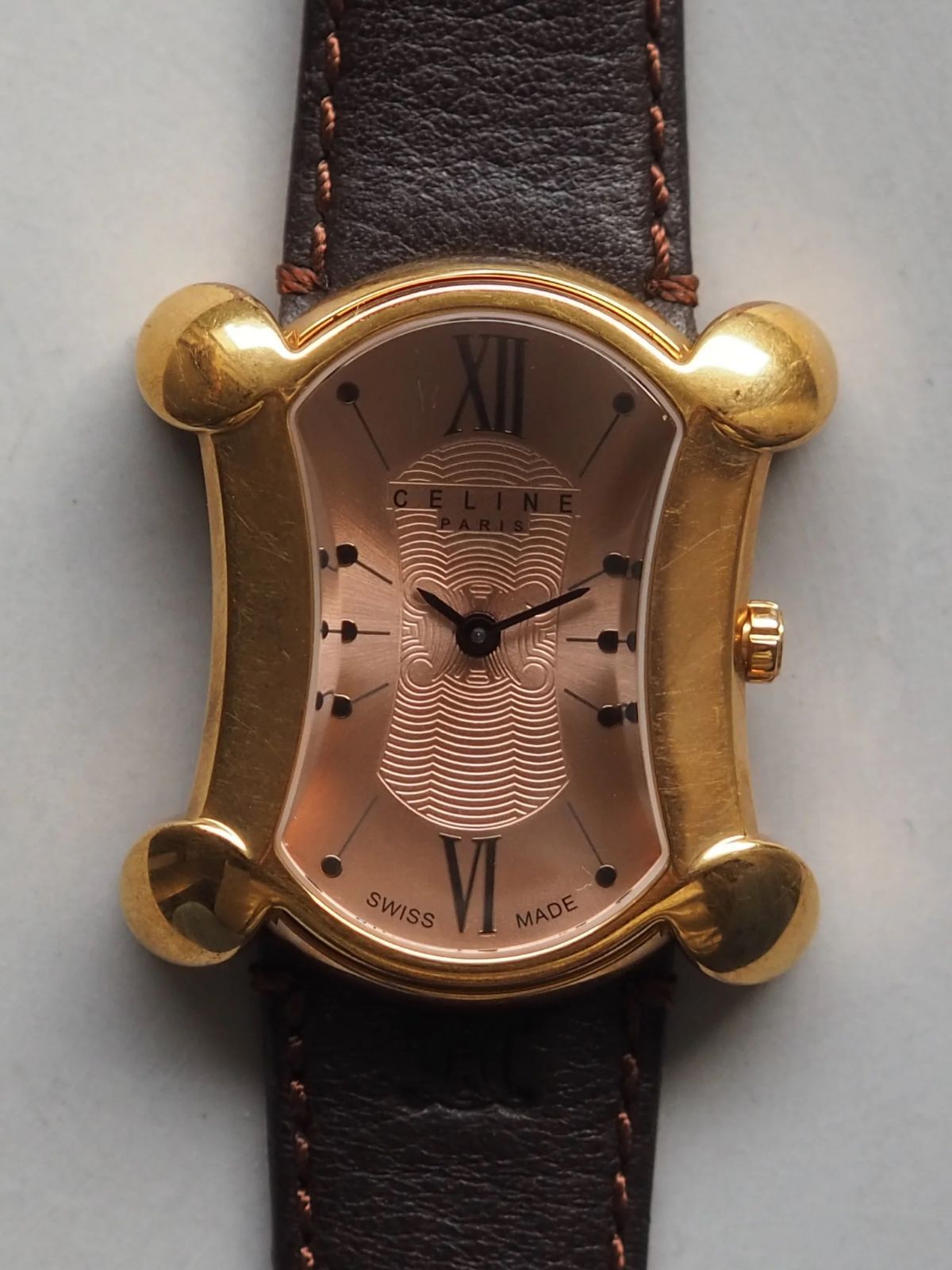 CELINE セリーヌ トリオンフ モチーフ ウォッチ マカダム ゴールド