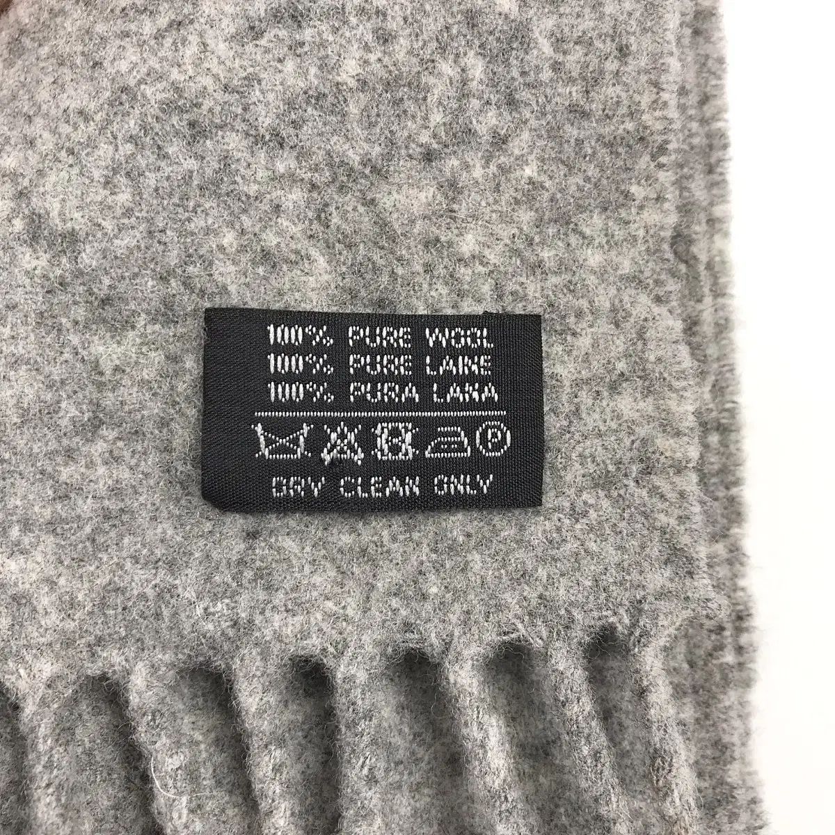 イヴ・サンローラン YSL ウール素材 マフラー - メルカリ