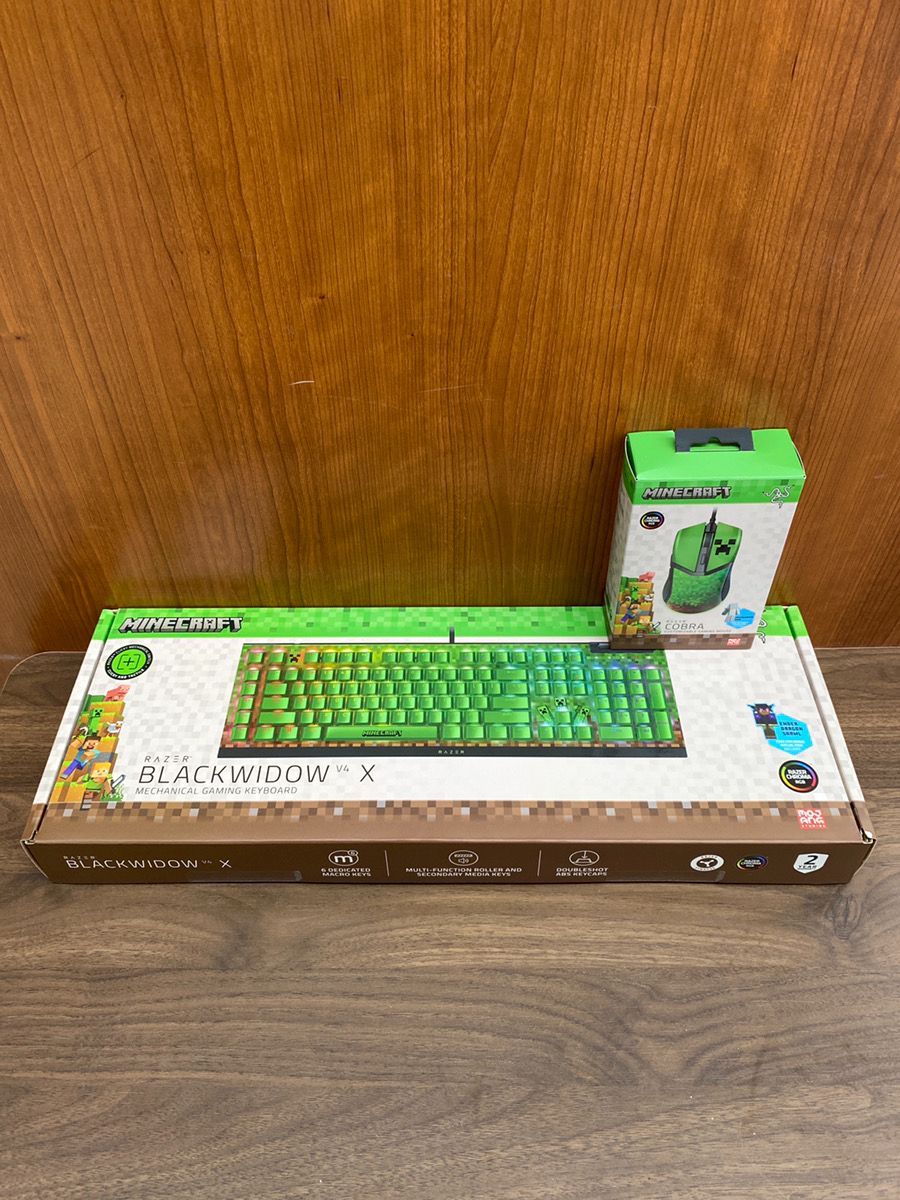 Minecraft マウス　キーボード Amazon.co.jp: Minecraft ゲーミングキーボード Razer レイザー