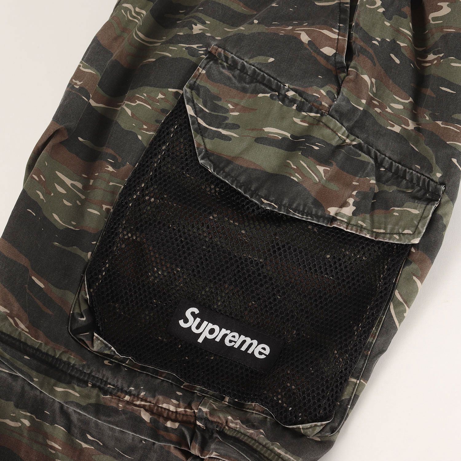 SUPREME 22ss ブラック 黒 迷彩 カモ カーゴパンツ 楽天市場】カーゴパンツ 迷彩（ブランドシュプリーム）（メンズ