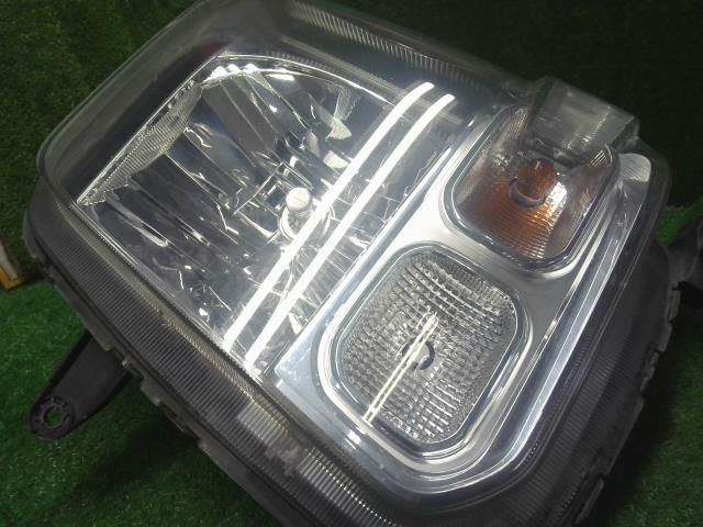 【中古】エブリィ HBD-DA17V 左ヘッドランプＡＳＳＹ 35320-64P00 自社品番250746 ZJ3