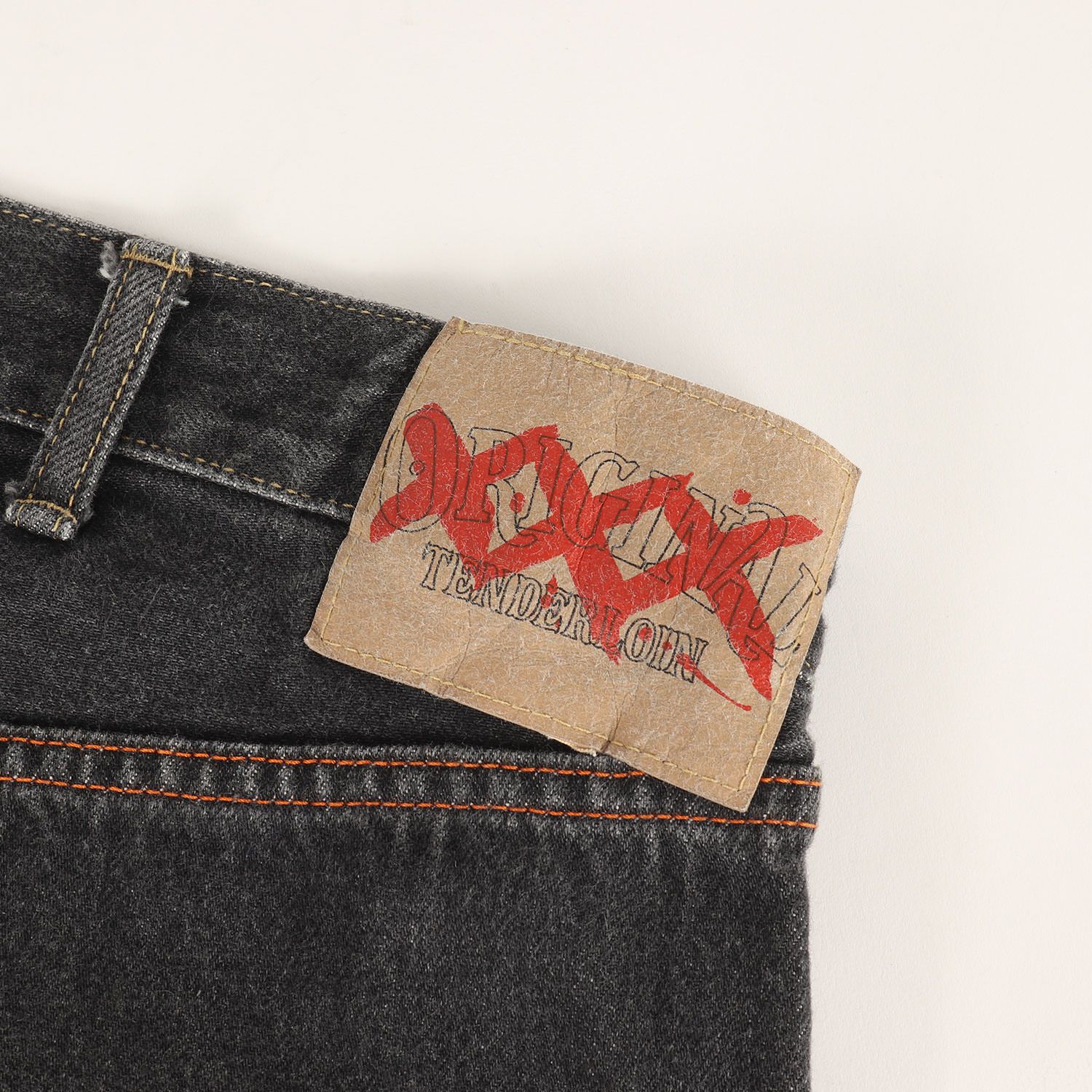 TENDERLOIN 初期 TEE ウォッシュ ブラック デニム パンツ L相当 TENDERLOIN 初期 ウォッシュ ブラック デニム パンツ 美品 M - メルカリ