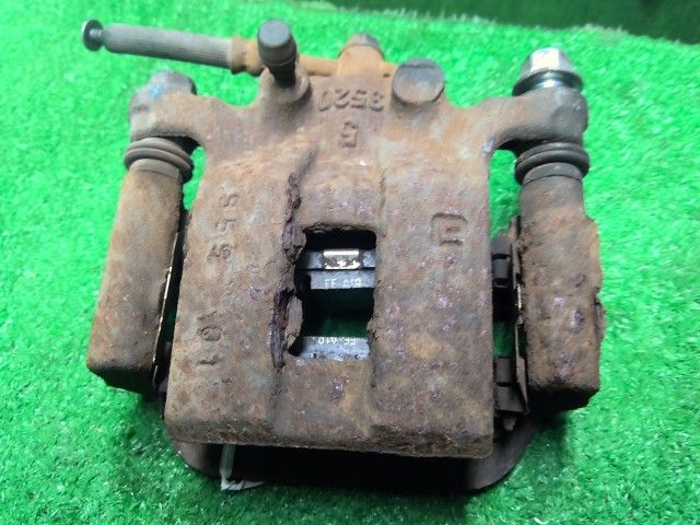 エクストレイル DBA-NT31 左Rキャリパー 44001-JG00A 自社品番250656