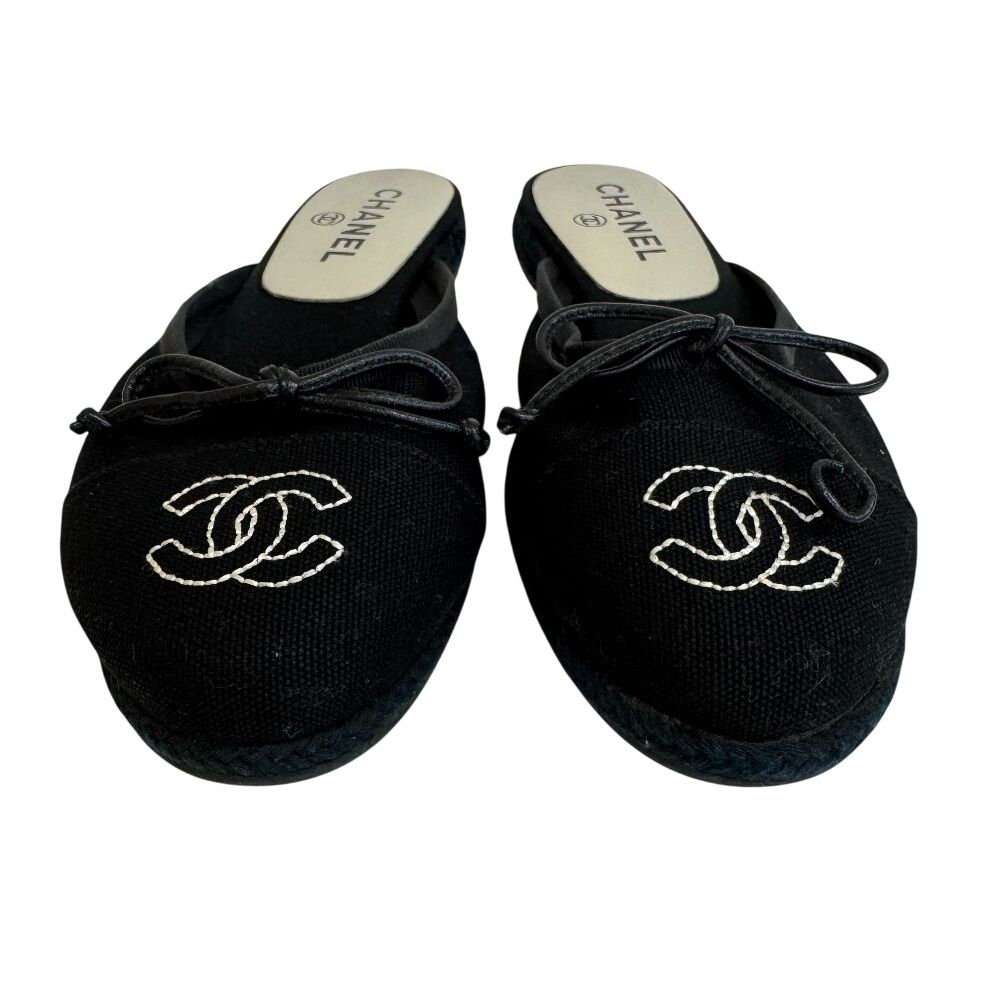 未使用　シャネル　CHANEL パンプス　ミュール　正規品 CHANEL シャネル パンプス ミュール ココマーク 23cm 36 - メルカリ