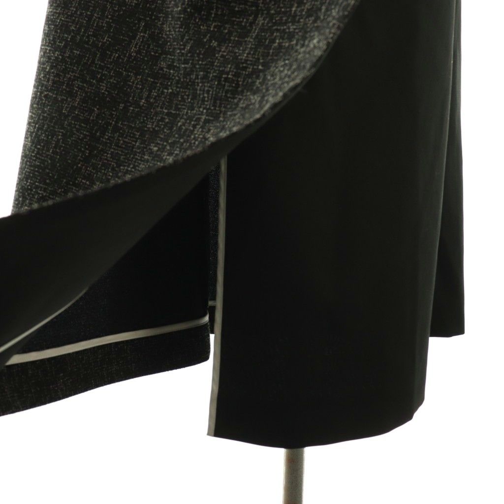 ADORE　23AW メモリークロスワンピース　ブラック ADORE 23AW メモリークロスワンピース ブラック