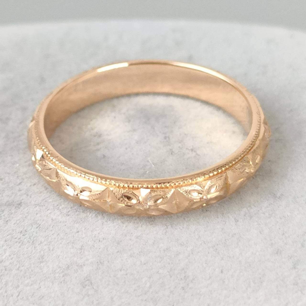 18K 男女兼用　リング　13号 18金 K18 男女兼用 彫金リング 3.47g 13号 E24 - メルカリ