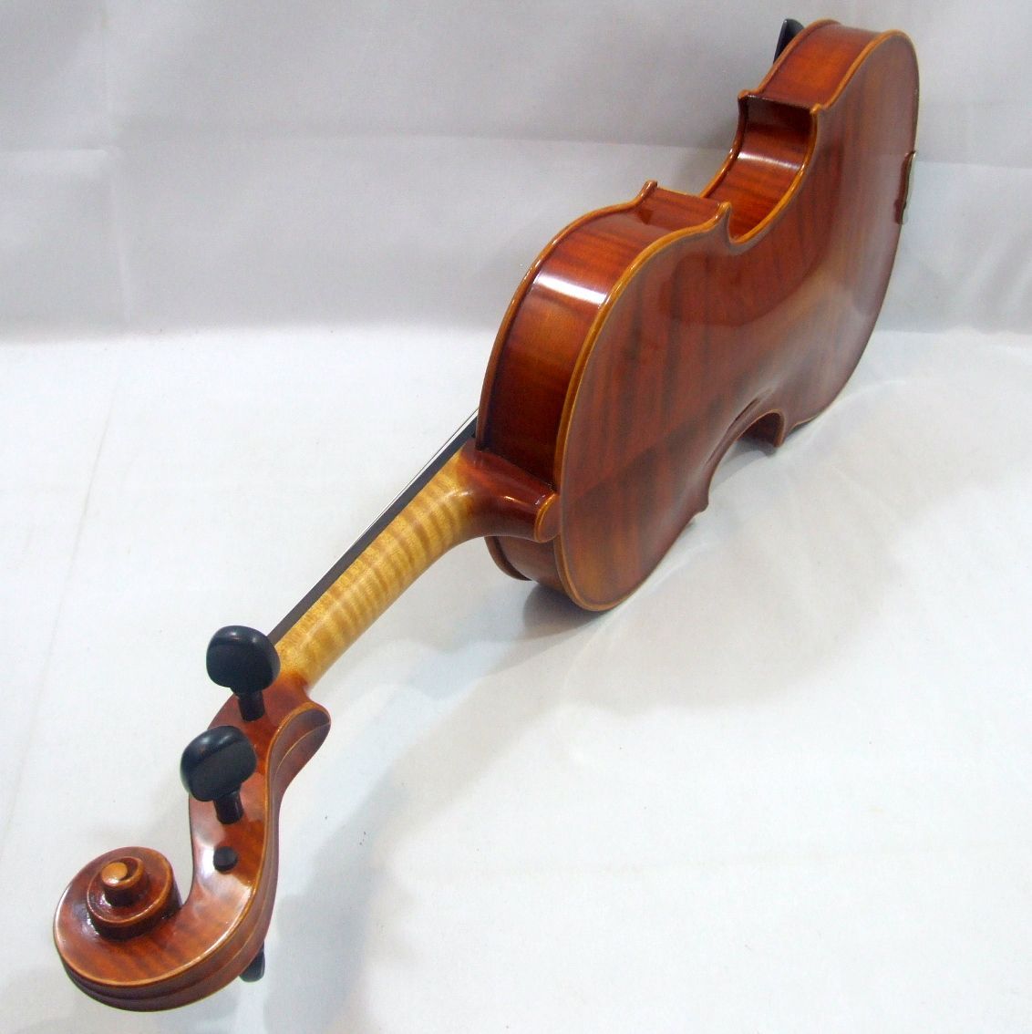 スズキバイオリン No550 4/4 1978年 虎杢 ドミナント弦搭載 ケース