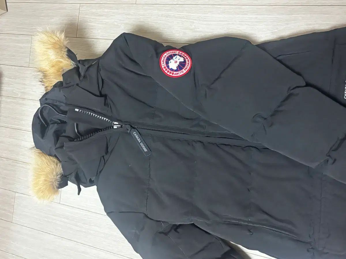 Canada Goose(カナダグース) ダウン xs 【公式通販】