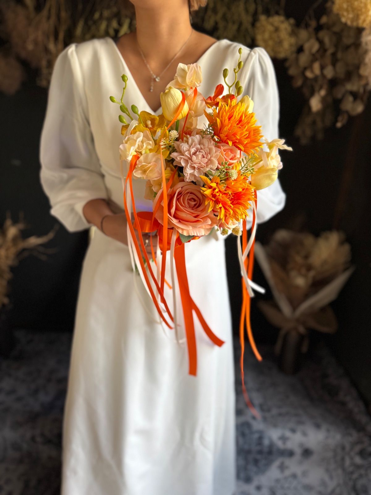 オレンジガーベラクラッチブーケ☆ブートニア ストア