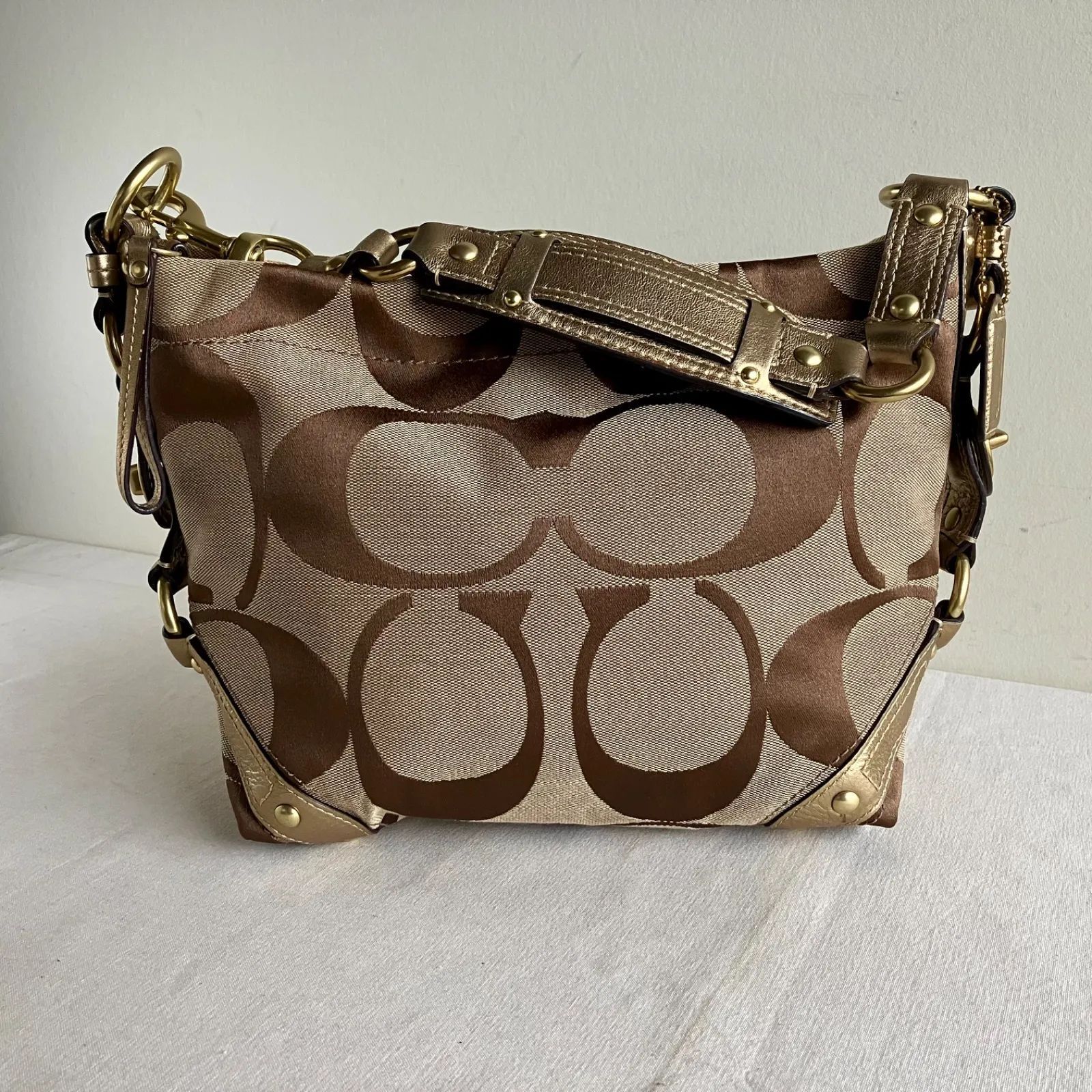 Coach Purse Tan Canvas Signature C Bronze Leather Turnlock Carly 