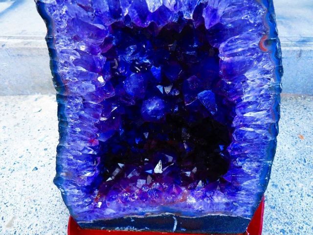 ウルグアイ産超強パワー☆超迫力☆ウルグアイ産☆天然水晶宝石