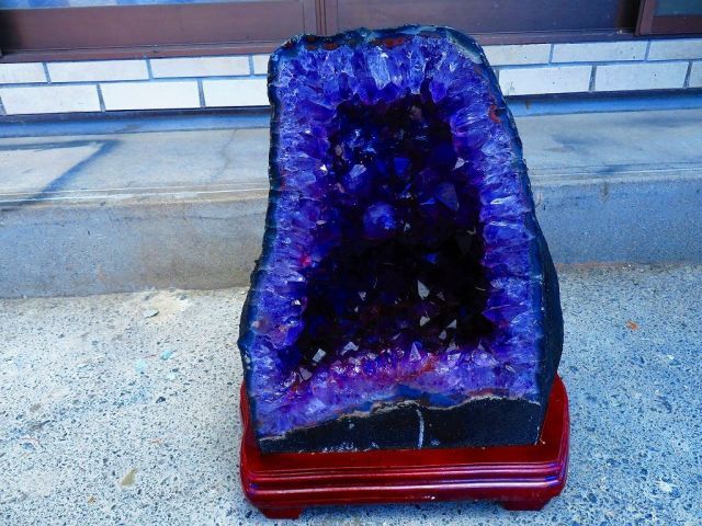 ウルグアイ産超強パワー☆超迫力☆ウルグアイ産☆天然水晶宝石