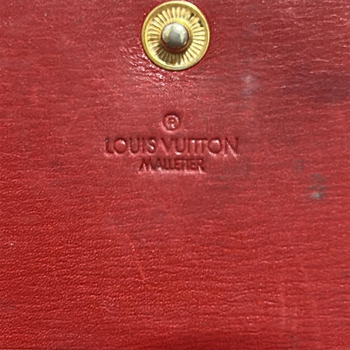 小売業者 LOUIS VUITTON(ルイヴィトン) Wホック財布 エピ ポルトモネ