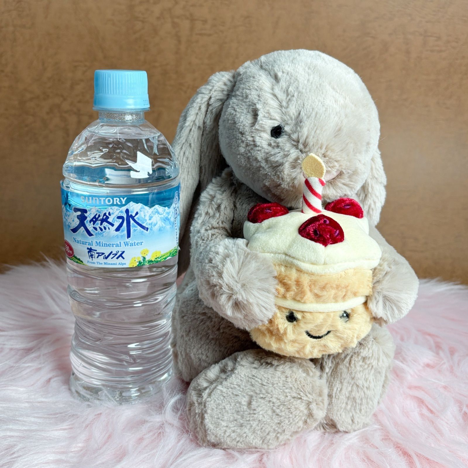 新品 ジェリーキャット バシュフルベージュバニー 誕生日ケーキ