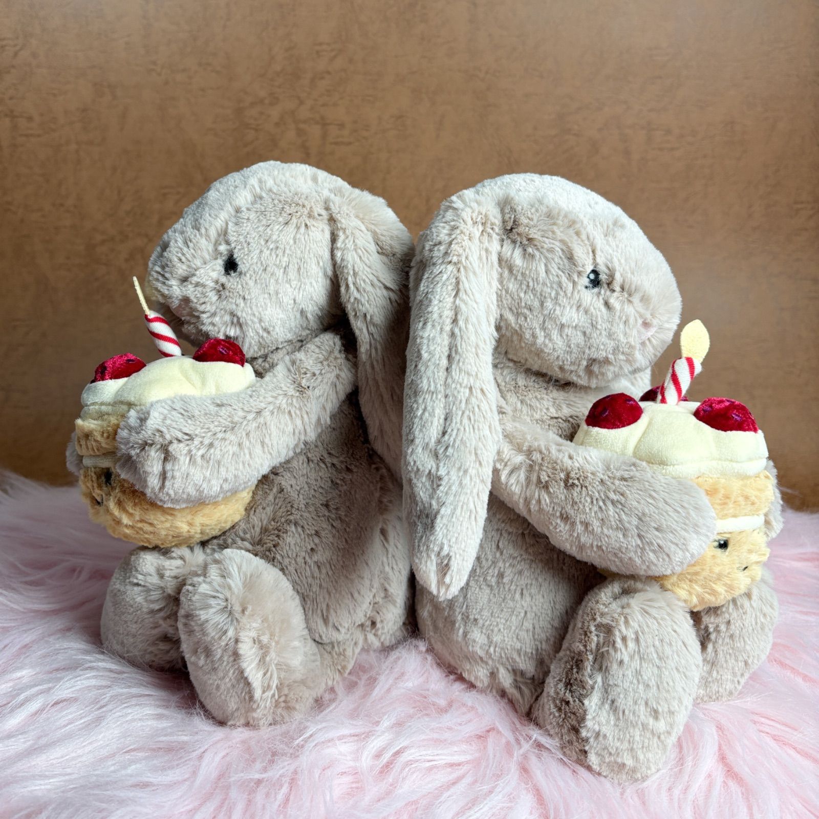 新品 ジェリーキャット バシュフルベージュバニー 誕生日ケーキ