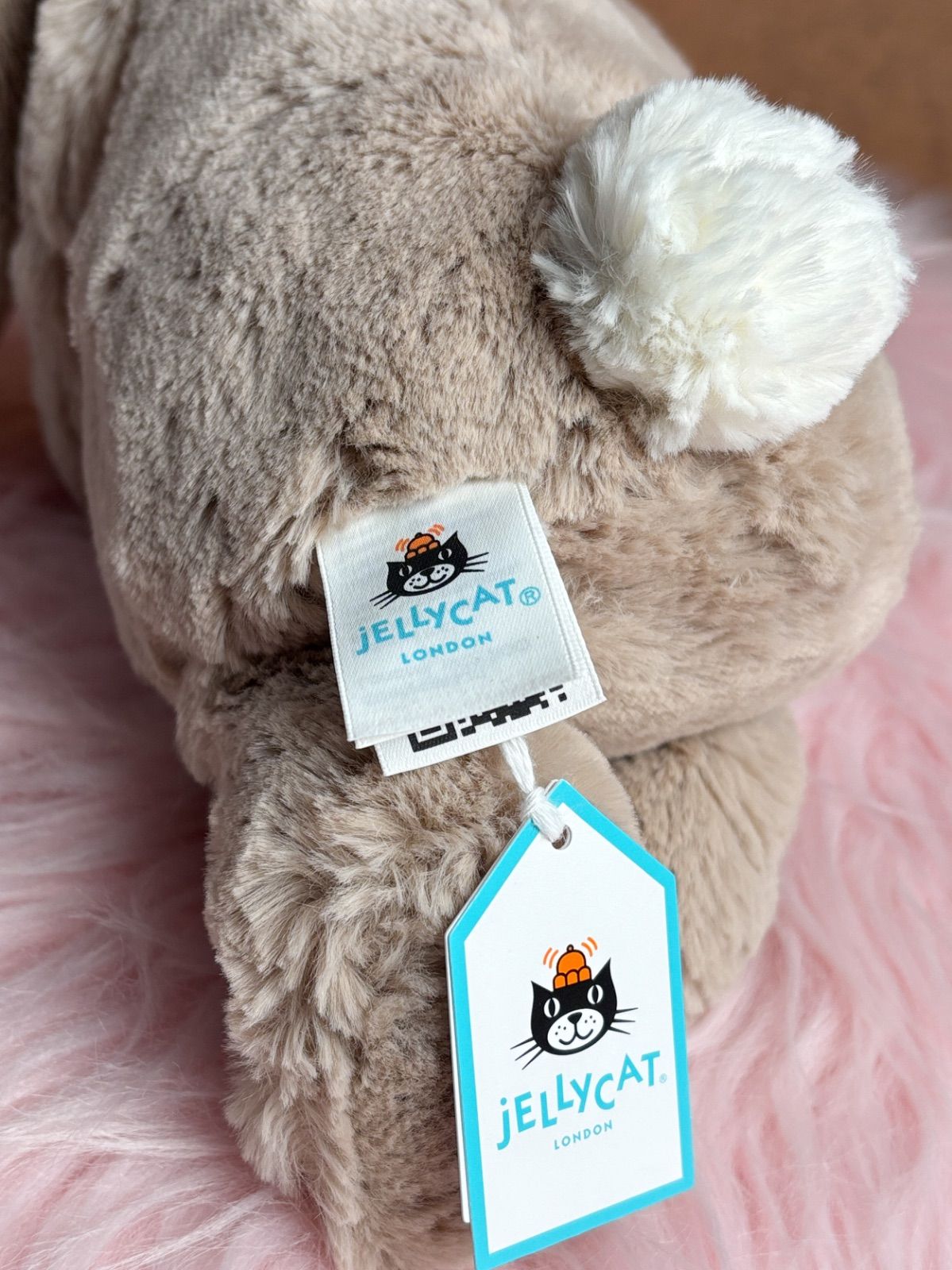 新品 ジェリーキャット バシュフルベージュバニー 誕生日ケーキ