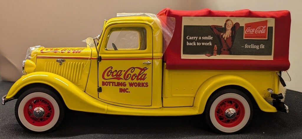 ダンバリー・ミント 1935年 コカコーラ・デリバリー・トラック D2015