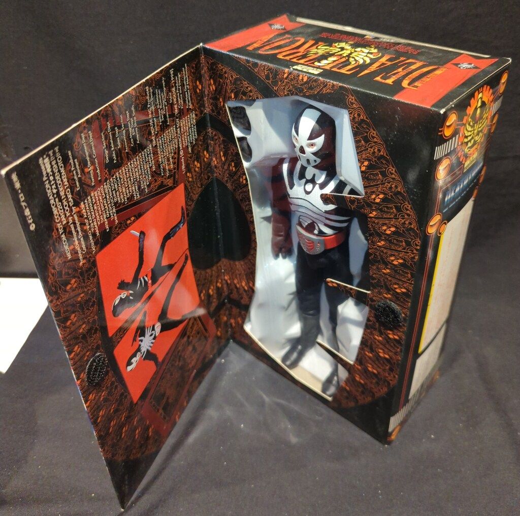 メディコム・トイ RAH220 仮面ライダーV3 デストロン戦闘員 17 - メルカリ