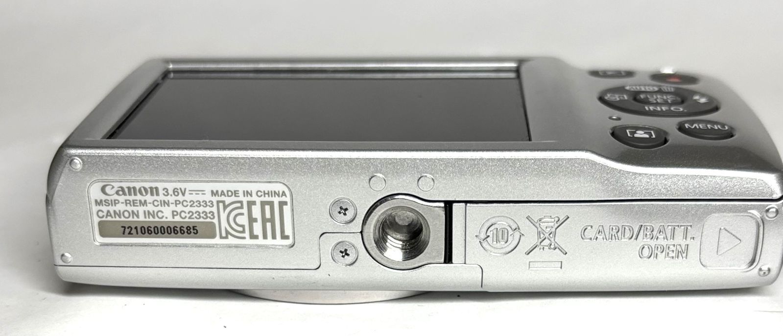 Canon IXY 200 PC2333 HD 20MP 8x デジタルカメラ silver 基本動作確認