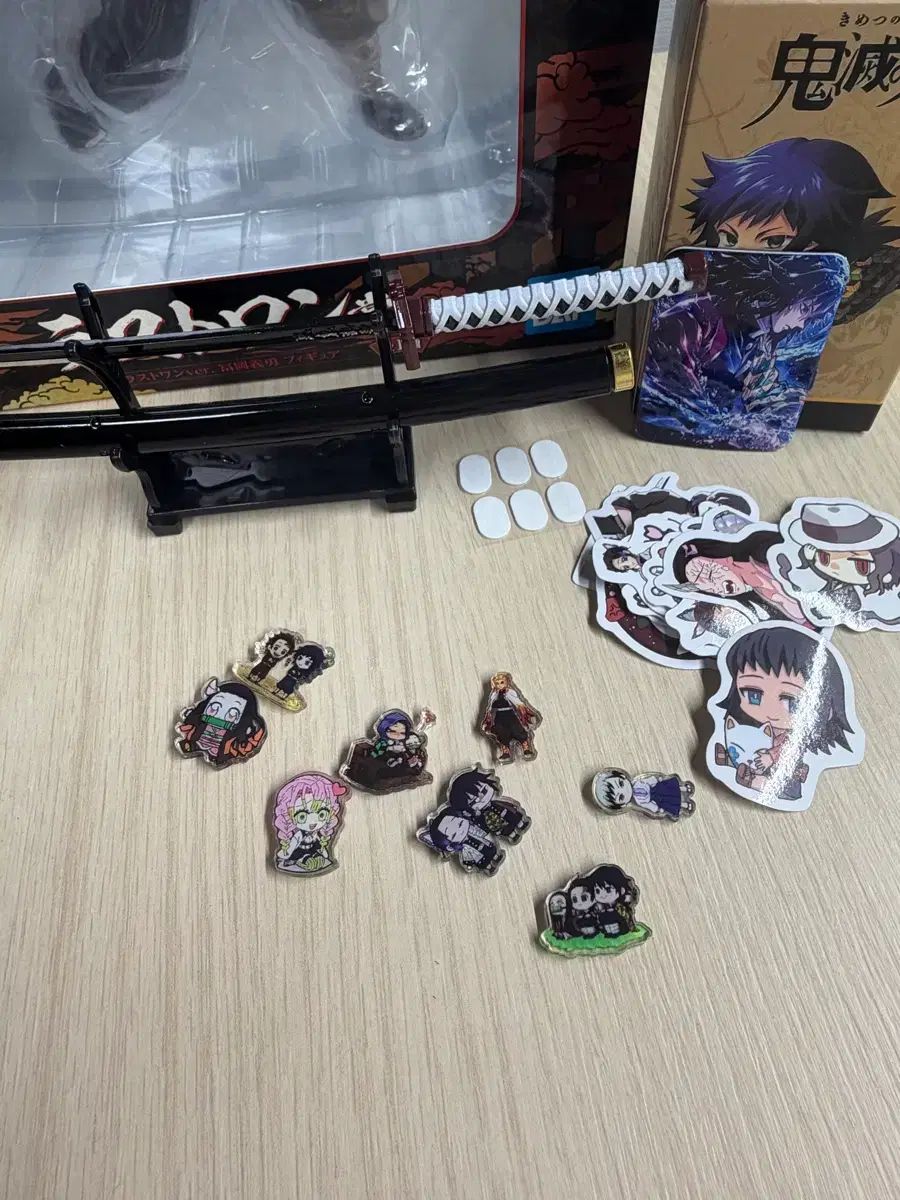 最終価格)鬼滅の刃 冨岡 義勇 一番くじ ラストワン ver 配送 楽天市場