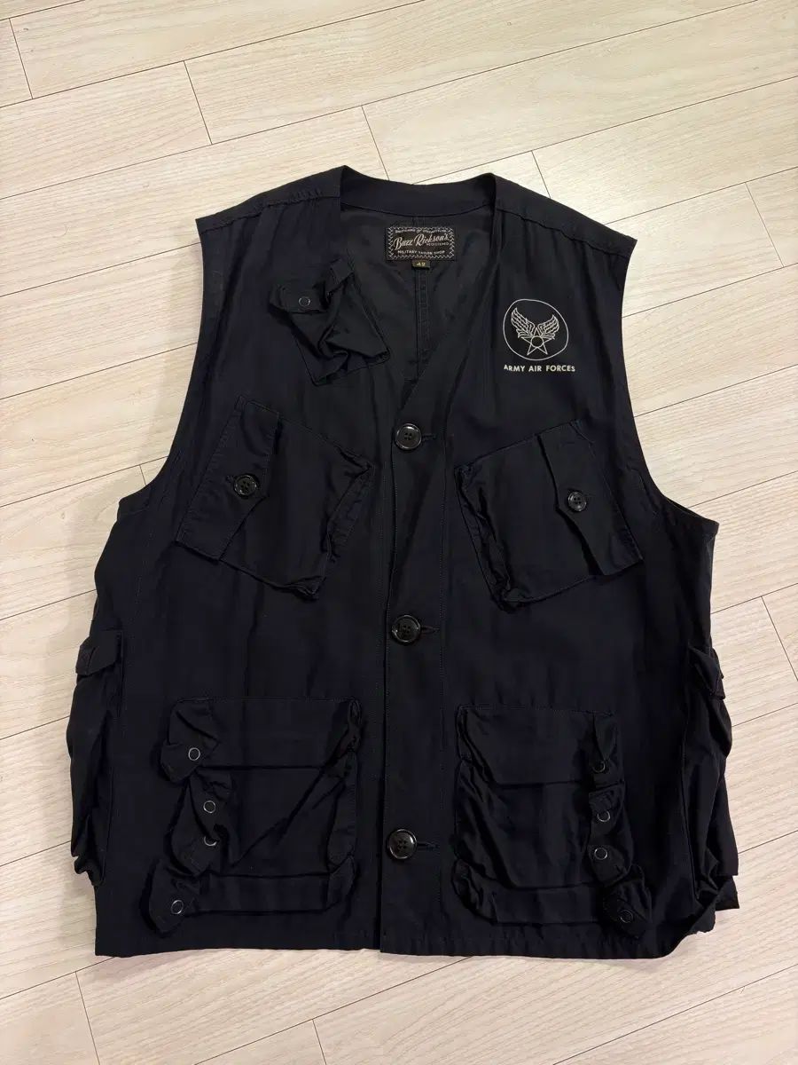 バズリクソンズ　C-1 ベスト BUZZ RICKSON'S RICKSON'S（バズリクソンズ） C-1 ベストシビリアン