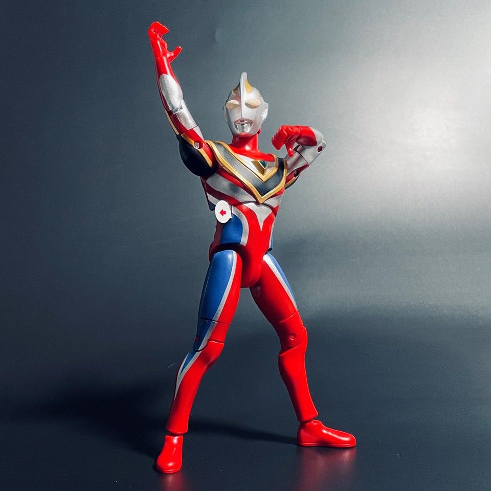 格闘サウンド ウルトラマンガイア | - ウルトラマンガイアSV BANDAIサウンド×アクション ULTRA-ACT スプリーム 商品 ウルトラマンガイア（スプリーム・ヴァージョン） : バンダイSAFUウルトラアクションフィギュア スプリームヴァージョン 中古品 ウルトラマンガイアSSVが早くも立体化！食玩「超動α LINE