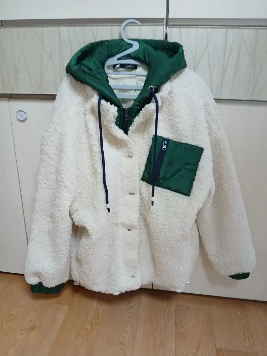 新品半額)ZARAザラシープスキンダウンジャケットフリース55000円定価12