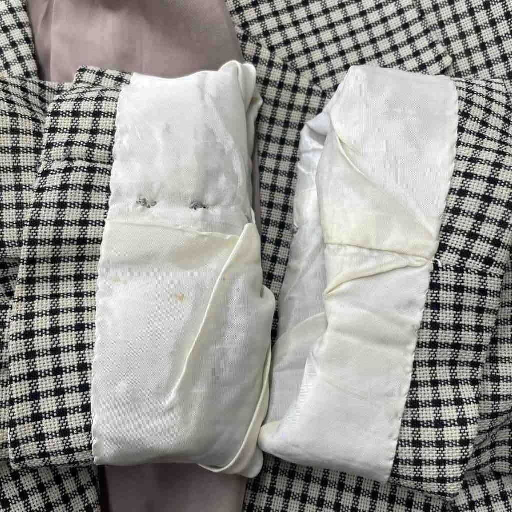 ヴァレンティノ ガラヴァーニ VALENTINO GARAVANI ヴィンテージ ウール