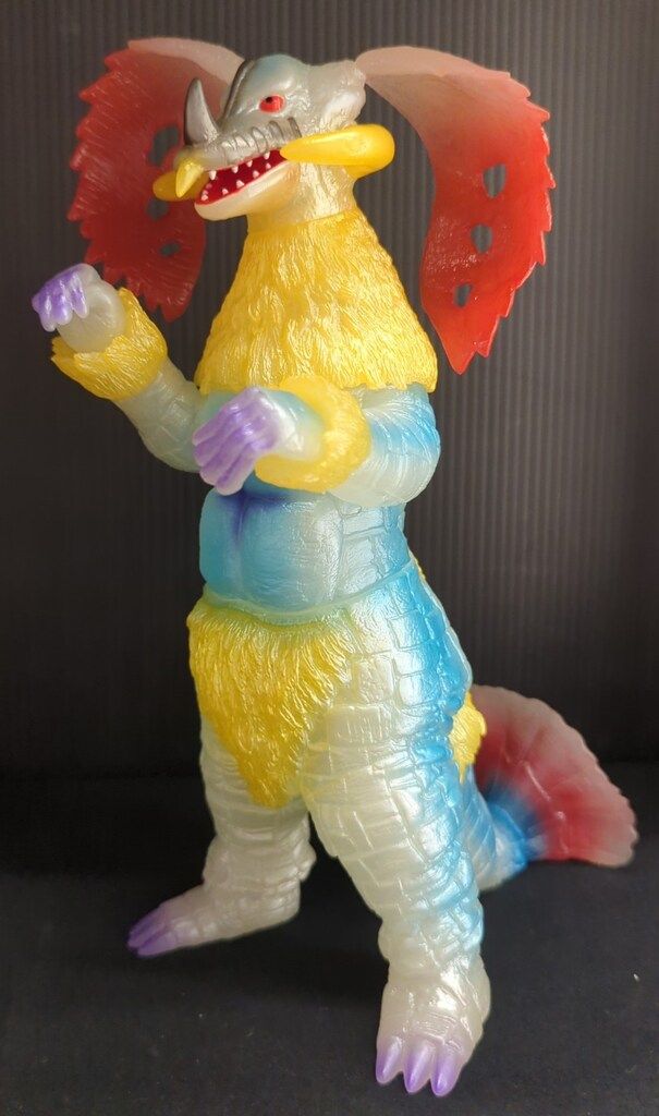 エクスプラス 大怪獣シリーズ ルナチクス 蓄光Ver. - メルカリ