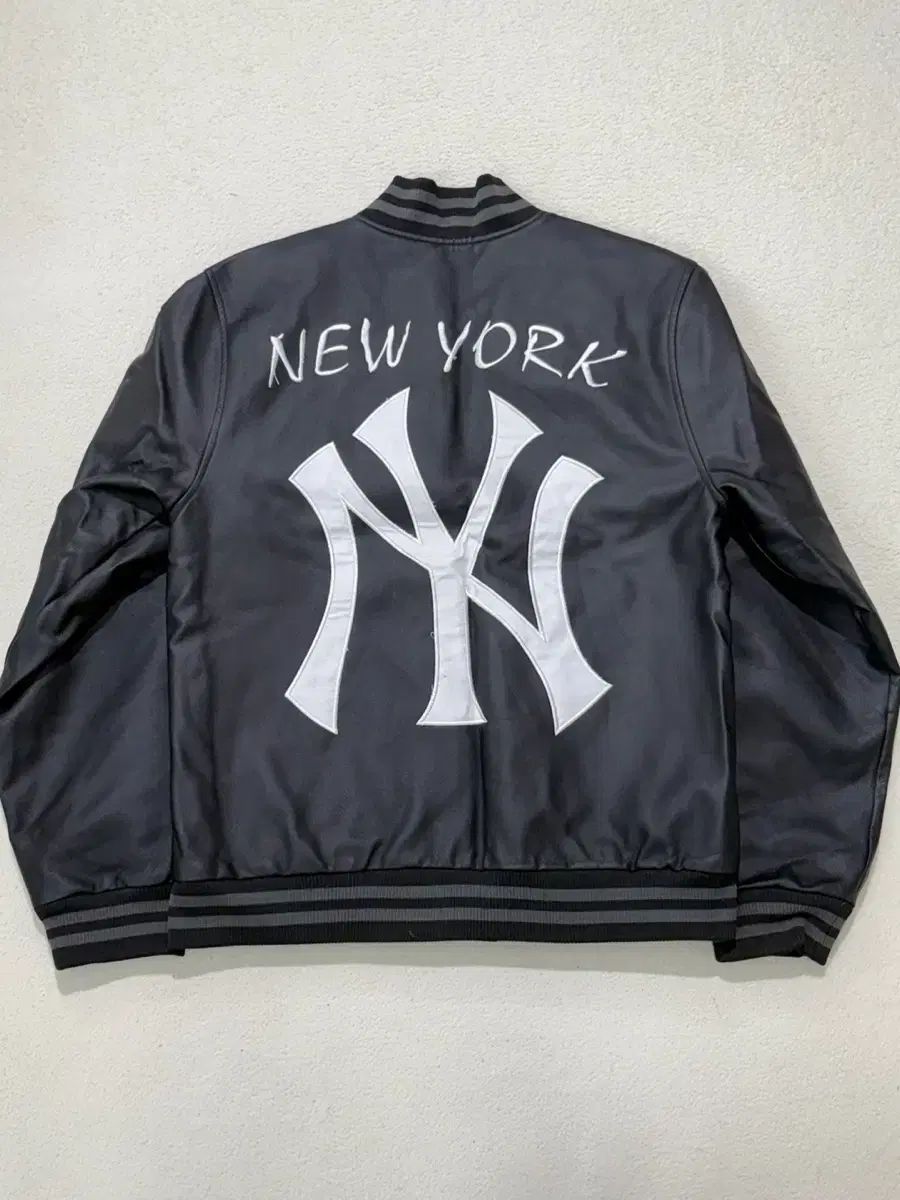 マジェスティック NEW YORK ニューヨーク・ヤンキース スタジアム