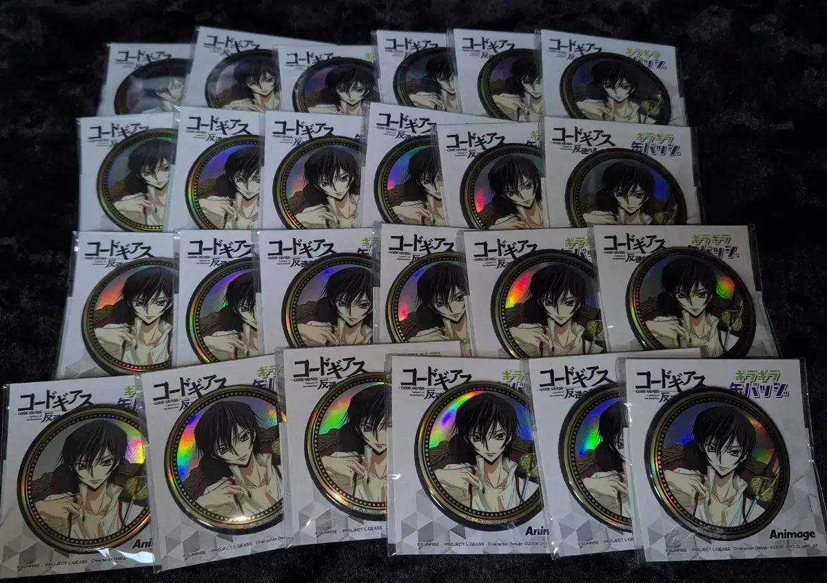 コードギアス ショップ ルルーシュ animage 缶バッジ 24個 まとめ