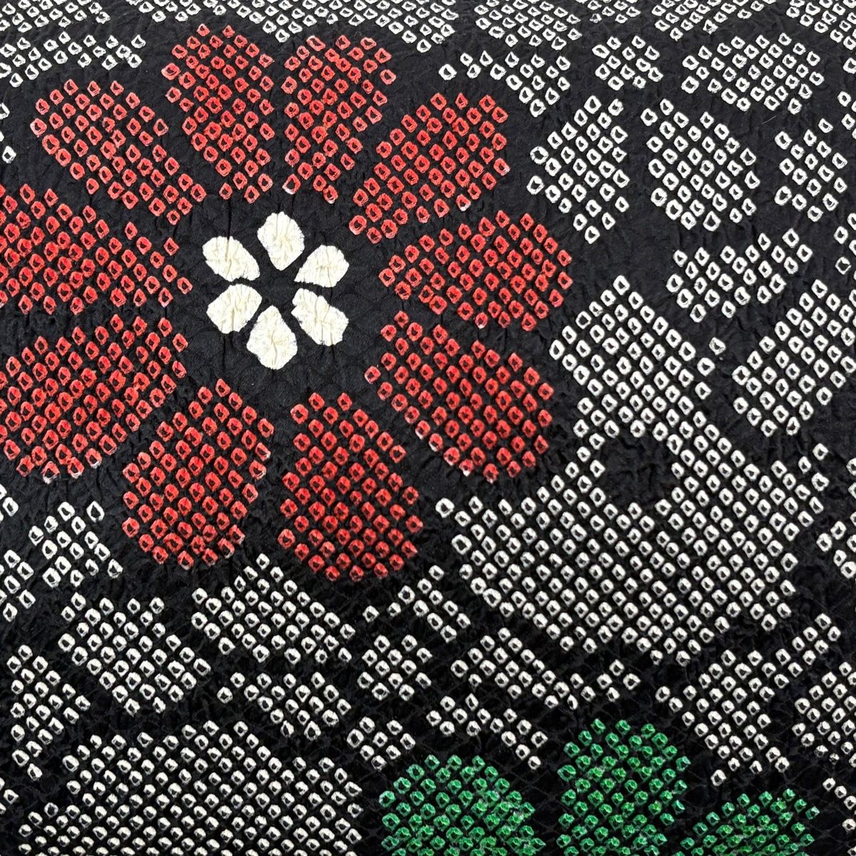 名古屋帯 優品 花 絞り 黒 正絹 【中古】 - メルカリ