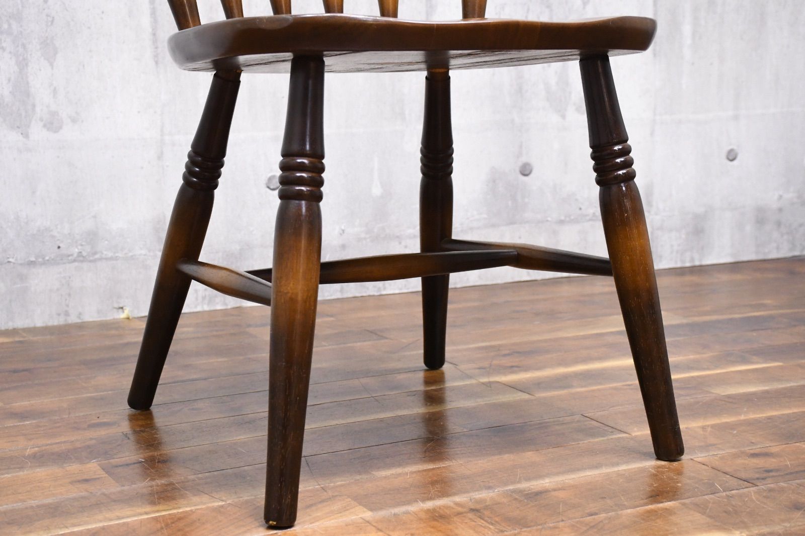 飛騨産業　キツツキ　穂高　アームチェア　　　イス　 木製　ウィンザー　匿名配送 kさま専用 穂高 アームチェア 飛騨産業 キツツキ イス 2脚 ウインザー