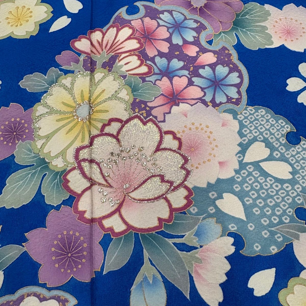 成人式振袖身丈160.5cm裄丈67cm雪輪 草花金糸金彩茶紫正絹美品セット中古 成人式振袖身丈160.5cm裄丈67cm雪輪 草花金糸金彩茶紫正絹美品セット