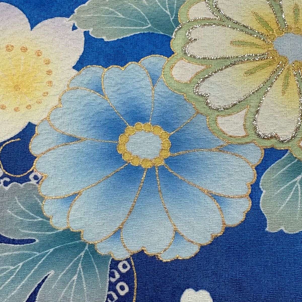 振袖 身丈168cm 裄丈69cm L 袷 雪輪 草花 金彩 銀糸 青 正絹 名品