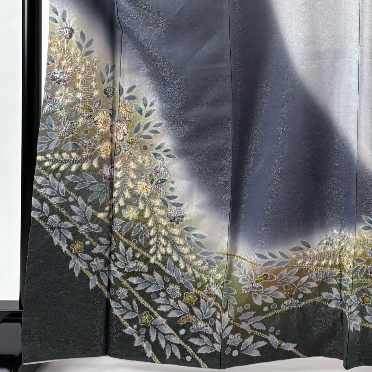 専用です。作家物 訪問着 辻ケ花絞り 徳永憲峯 紫系ぼかし染め 銀通し地紋 落款 プロフ必読☆やまと謹製☆翠山工房☆徳永憲峯☆辻が花☆絞り☆銀通し