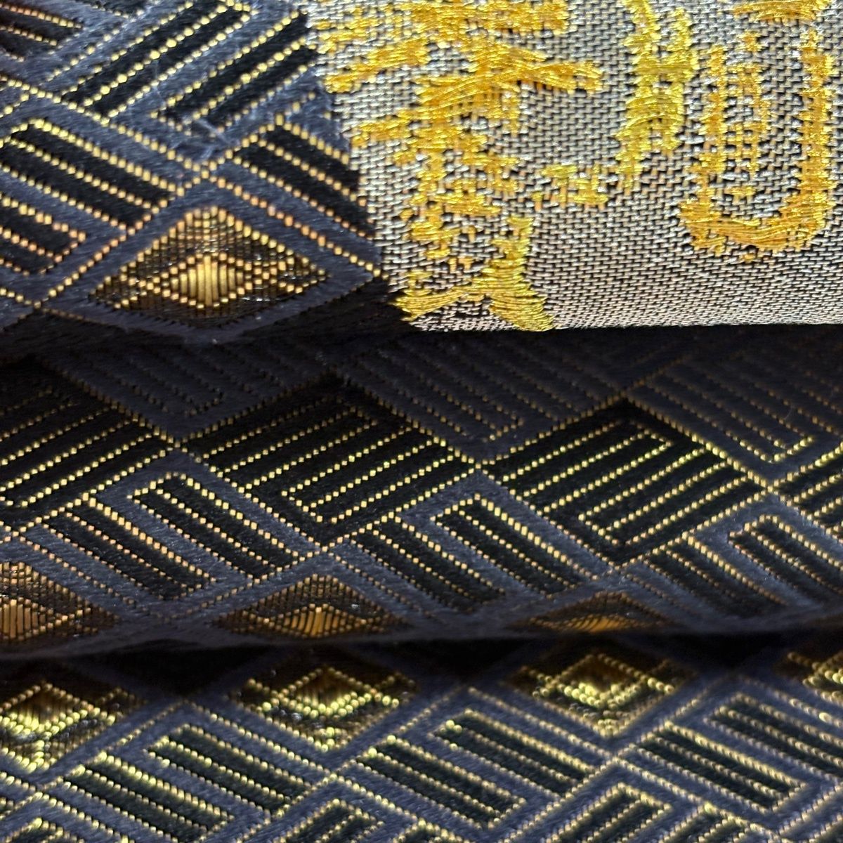 袋帯 逸品 誉田屋源兵衛 落款 誉文彫金 心福 幾何学 文字文 金銀糸 箔