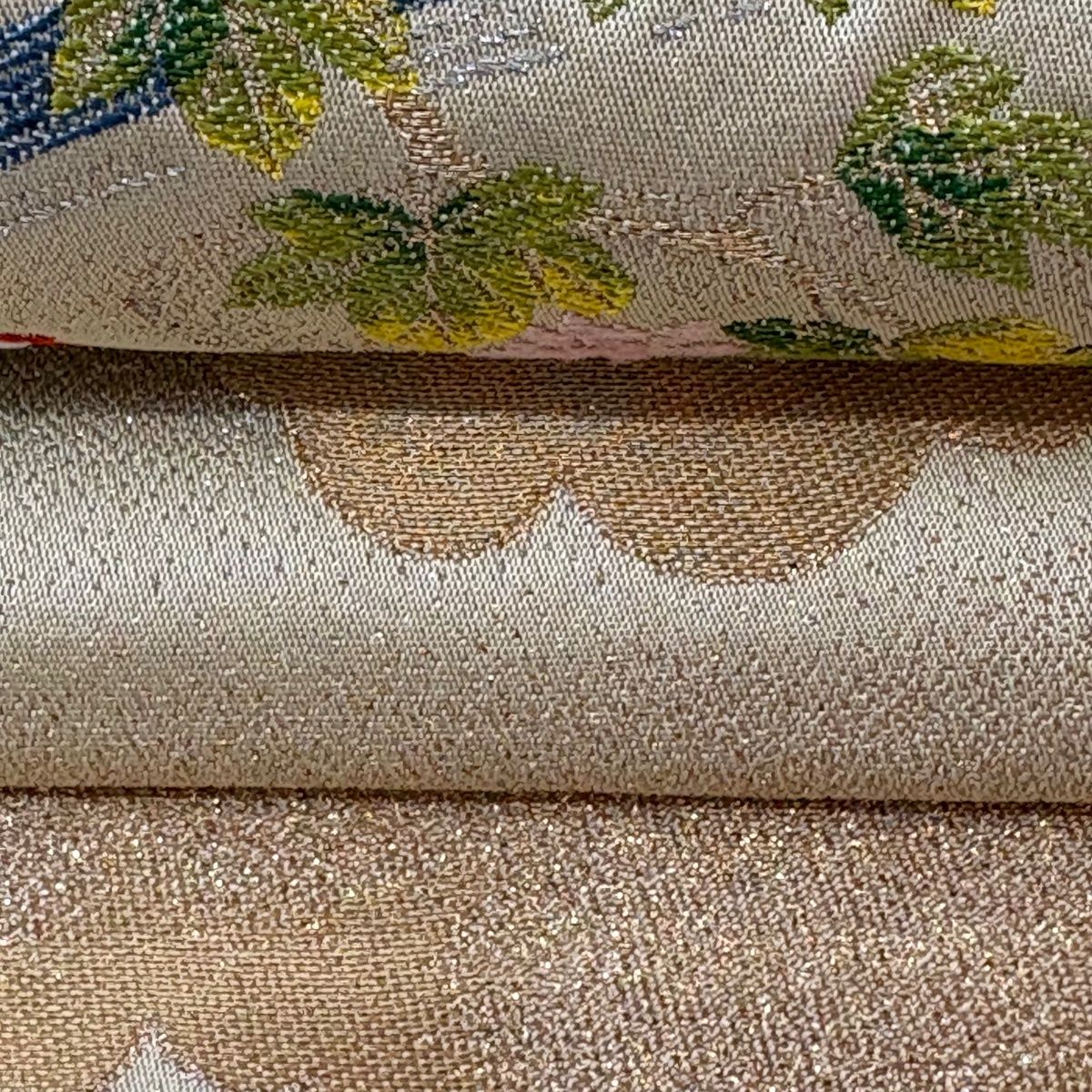 美品】 袋帯 逸品 龍村晋 落款 鳳凰 流水 金糸 箔 ベージュ お太鼓柄