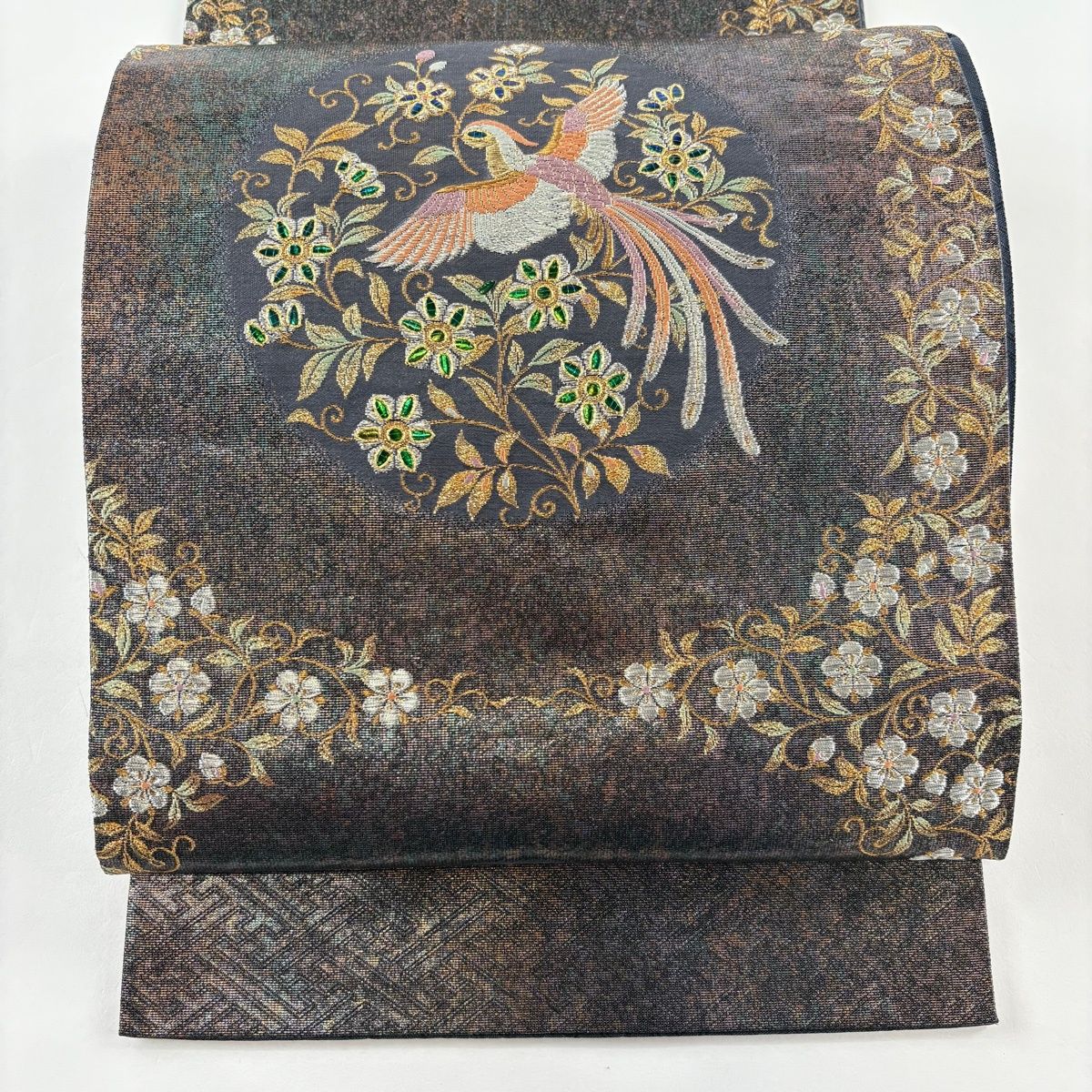 袋帯 逸品 玉蟲貴人 尾長鳥 花唐草 金銀糸 箔 灰紫 お太鼓柄 正絹