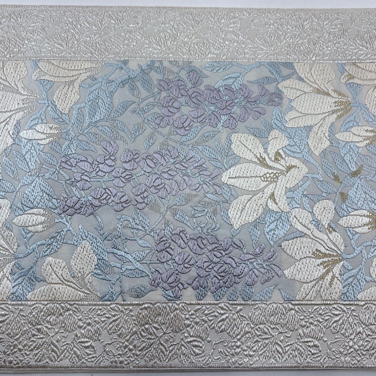 美品】 袋帯 逸品 山口美術織物 落款 果実藤木蓮文 銀糸 箔 クリーム