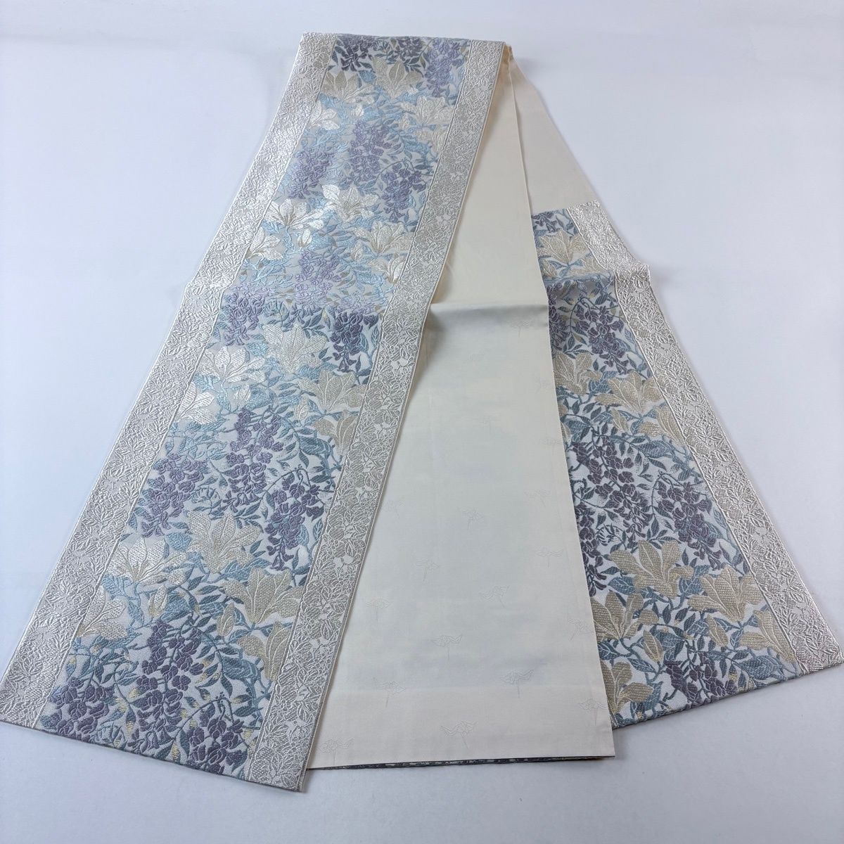 美品】 袋帯 逸品 山口美術織物 落款 果実藤木蓮文 銀糸 箔 クリーム
