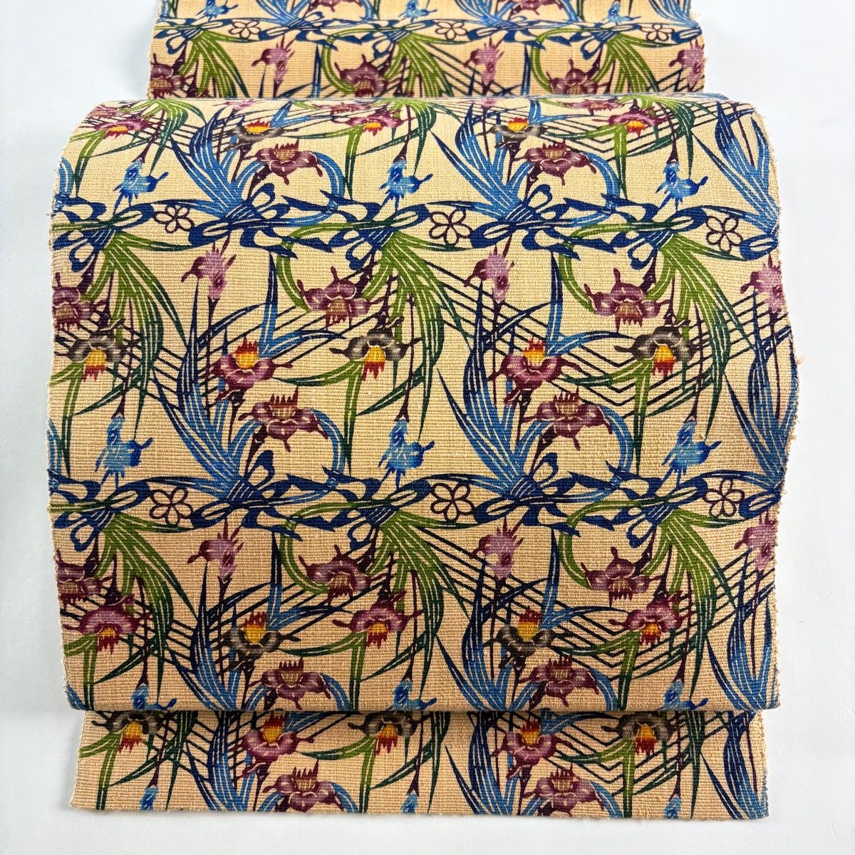 美品】 名古屋帯 逸品 玉那覇有公 落款 証紙 本場結城紬地 藤貫 草花