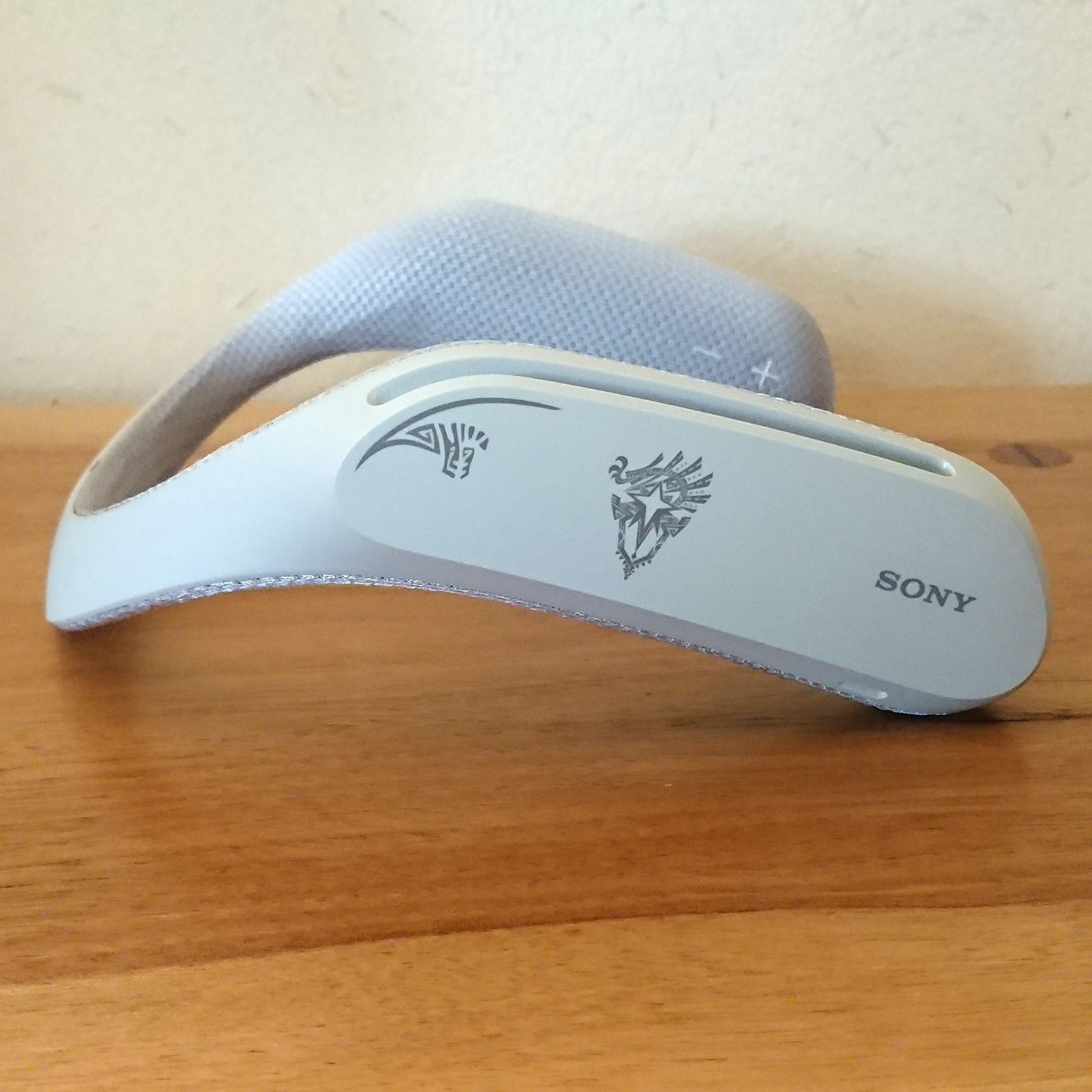 動作確認済】SONY SRS-WS1 アイスボーン限定モデル モンハン 肩のせ