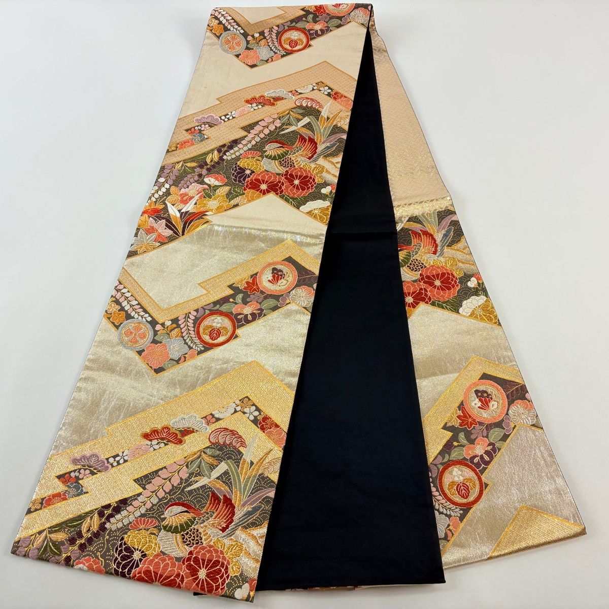 袋帯 秀品 草花 鴛鴦 刺繍 金銀糸 銀色 六通 正絹 【中古】 - メルカリ