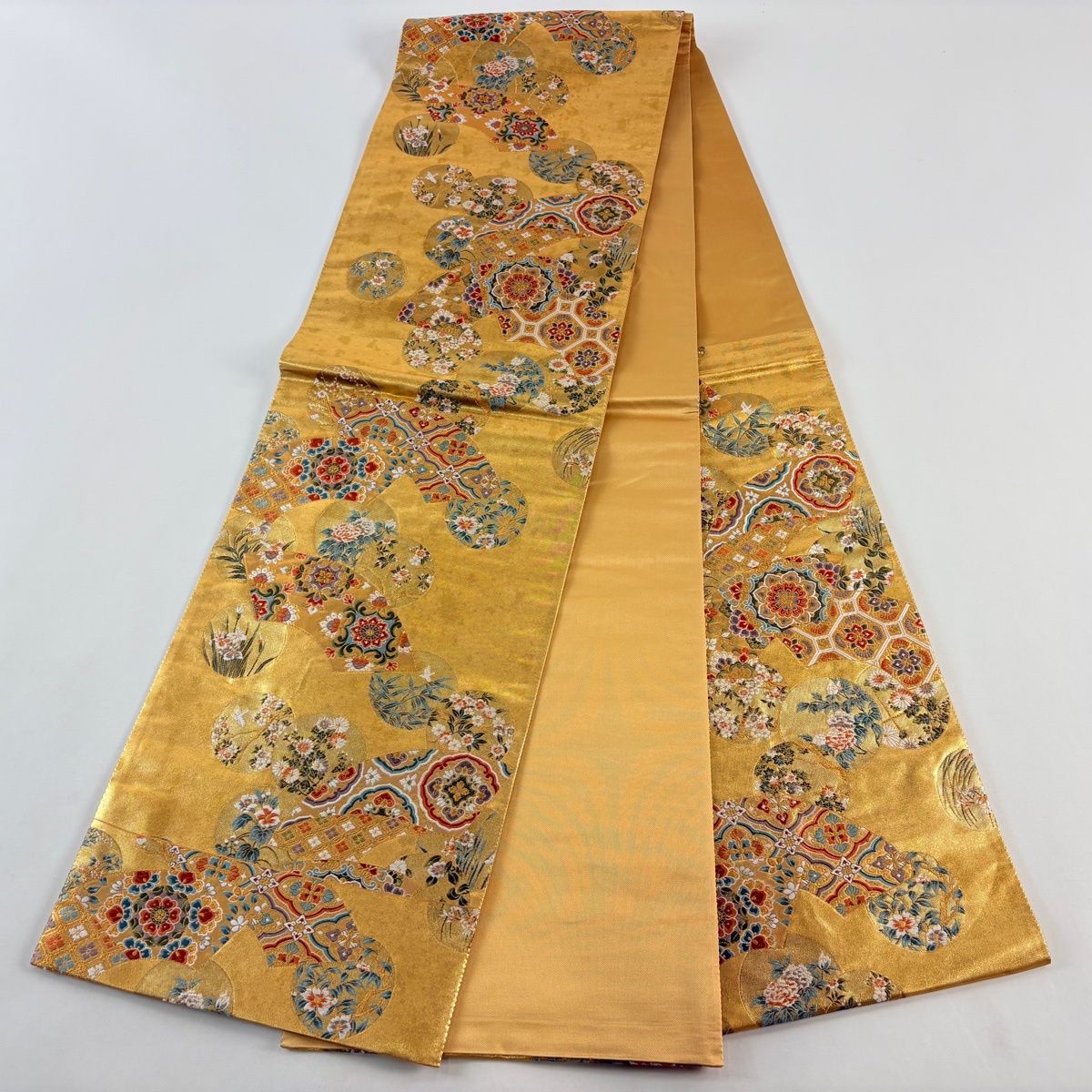 美品】 袋帯 秀品 聚宝織 瑞祥扇面文 草花 金糸 箔 金色 六通 正絹