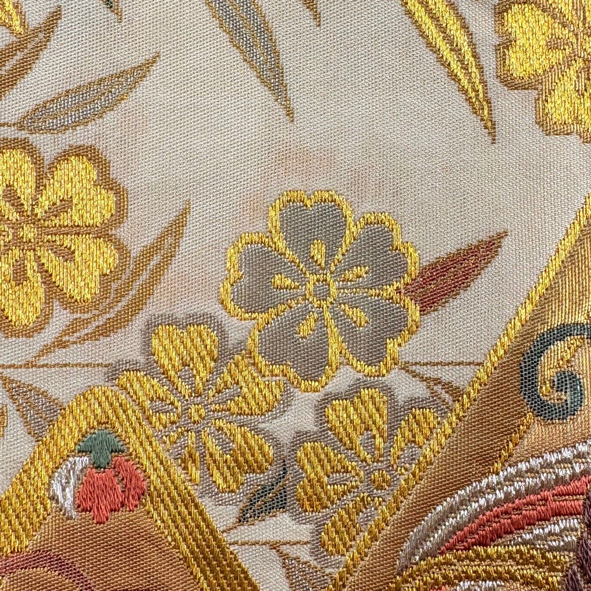 美品】 袋帯 秀品 桐竹鳳凰 菊 刺繍 金銀糸 ピンクベージュ 六通 正絹