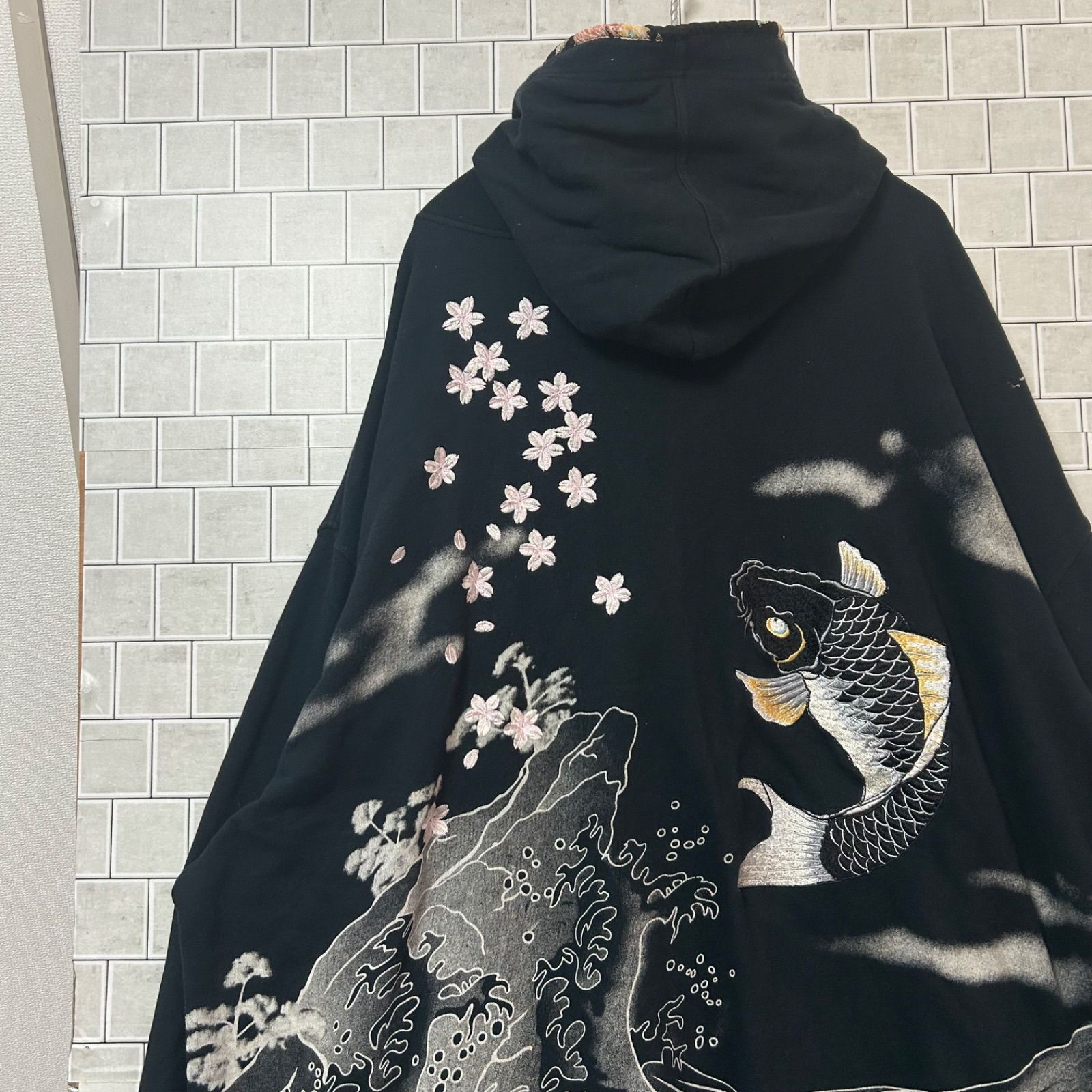 絡繰魂 カラクリダマシイ 錦鯉 刺繍 ジップアップ パーカー 5XL 希少