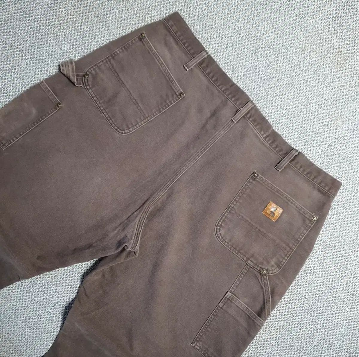 44x30 Carhartt カーハート 購入 B136 DKB ダーク ブラウン ダブルニー