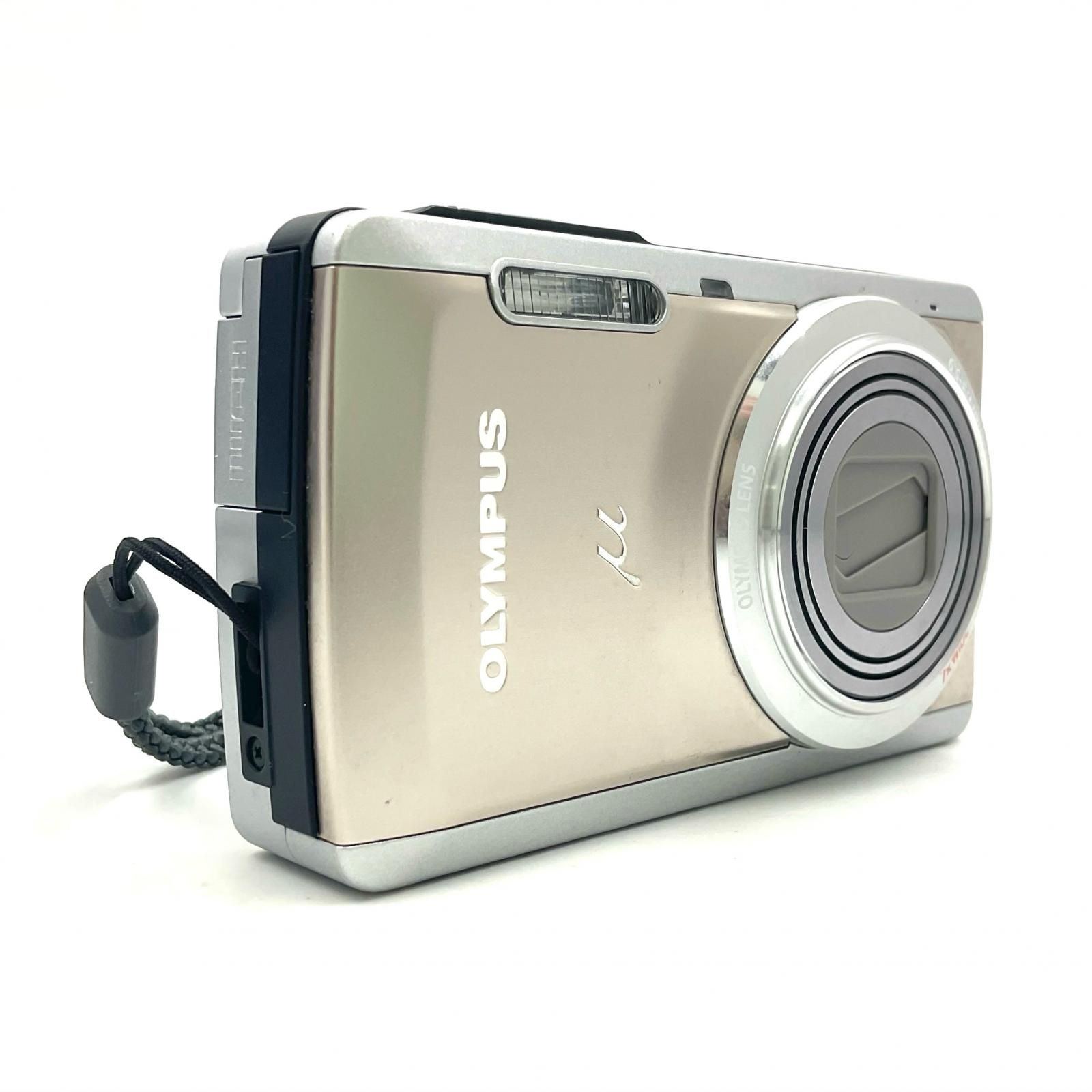 OLYMPUS コンパクトデジタルカメラ μ-7040 チタニウムシルバー 美品