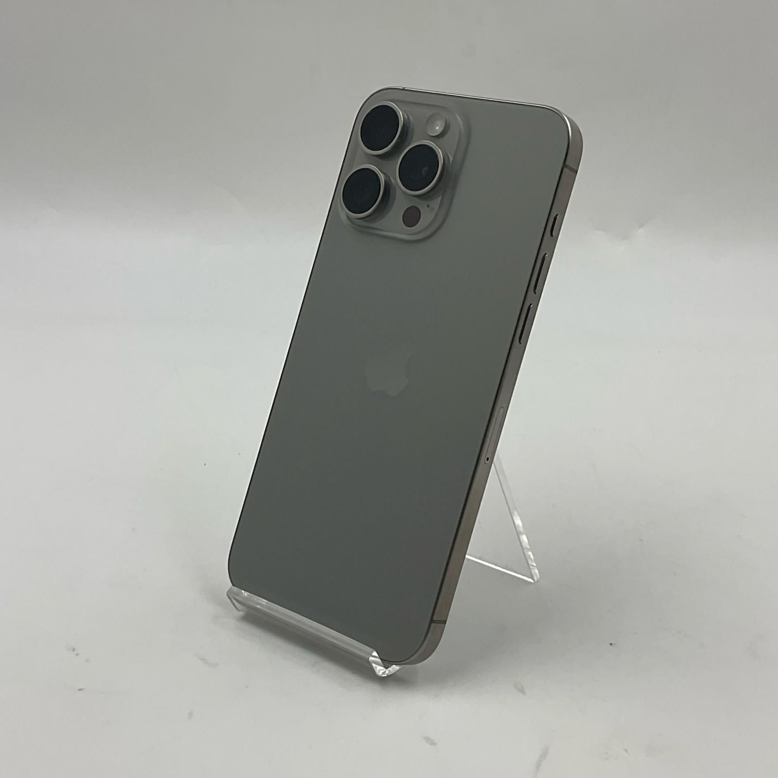 iPhone 15 Pro Max 256GB ナチュラルチタニウム au SIMフリー 美品 動作確認済 94%【全額返金保証】【最速発送】